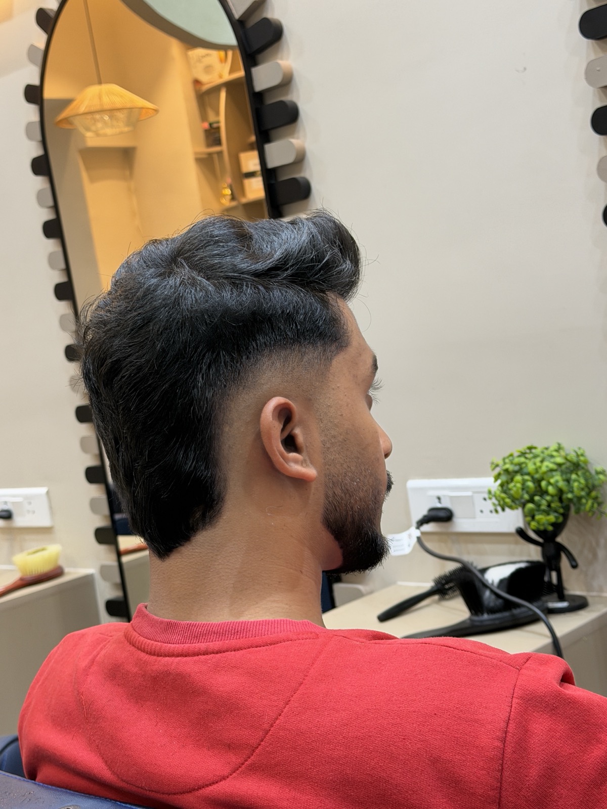 Modern hair styling - style 41